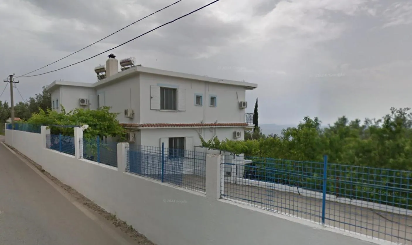 Vila 23 Dhermi